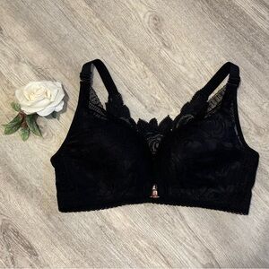 Brand NEW Black Floral Secrets Rose Lace Bra - Size 38D